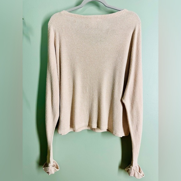 Caslon V-Neck oversized ribbed shirt. Size small. - Picture 2 of 6